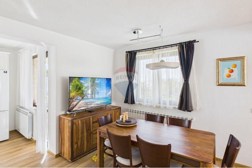 Къща на село близо до гр.Сандански