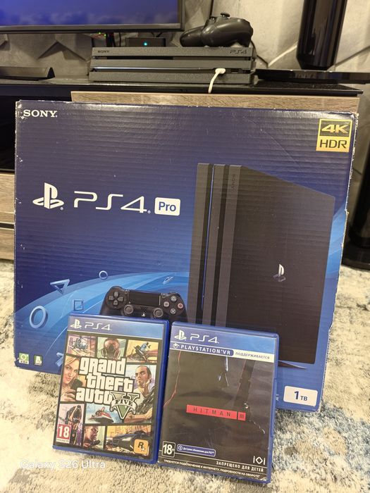 Playstation 4 pro. В идеальном состоянии
