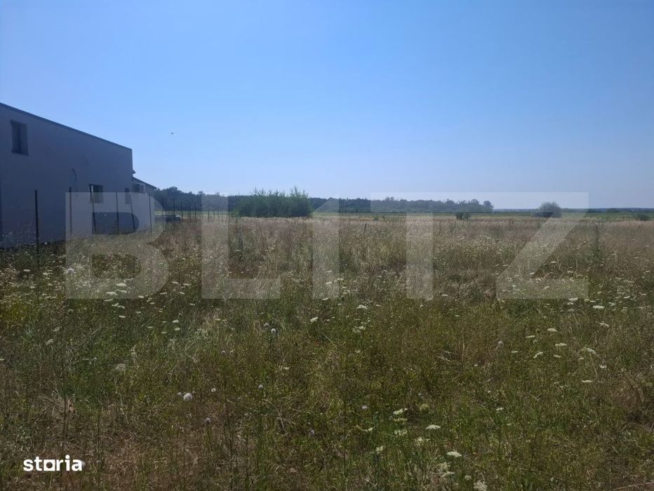 Teren intravilan, 4400 mp, zona Dragomiresti