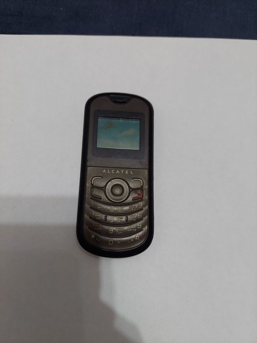 Продам сотовые телефоны