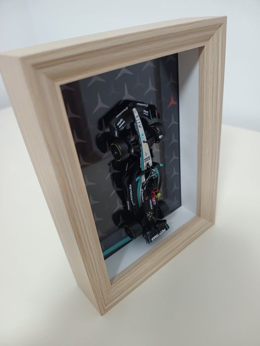 Tablou 3D f1 din lemn 20x15 cm Mercedes hamilton 1/43