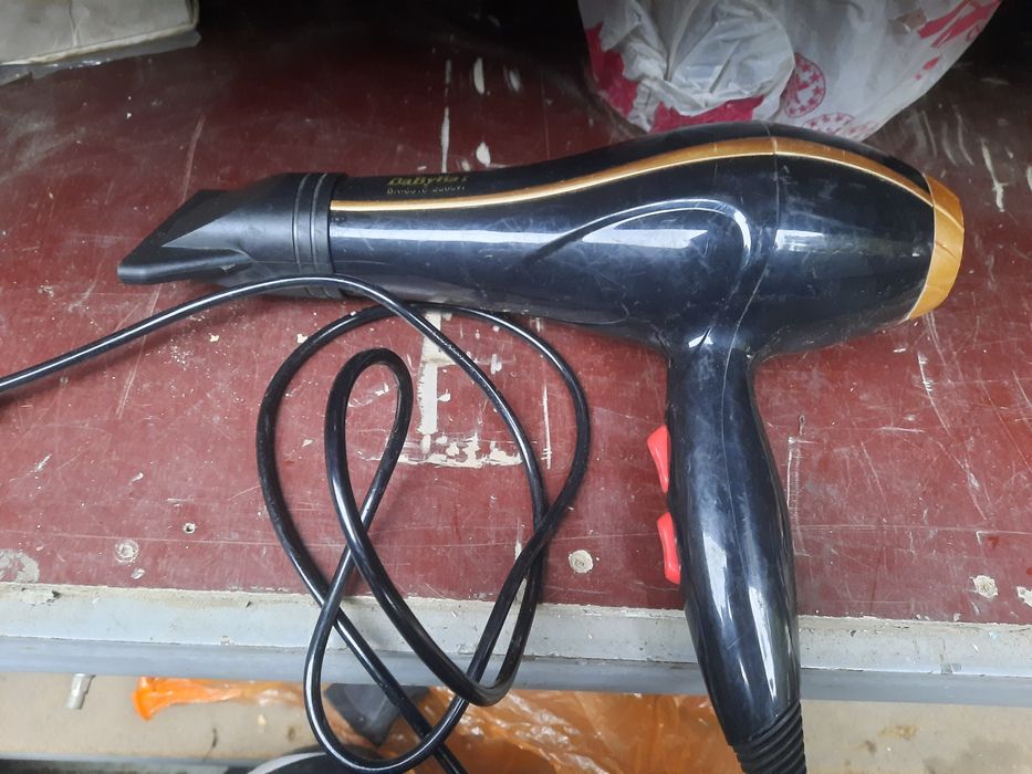 Продам фен для сушки волос