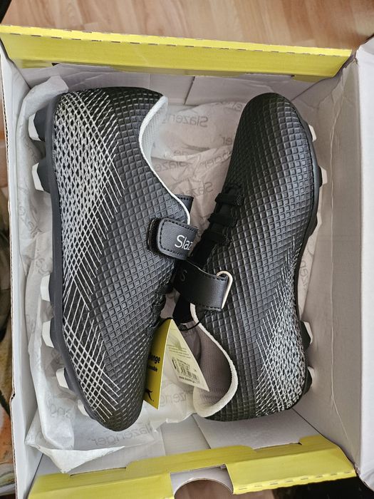 Бутонки Slazenger