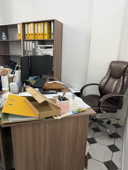 Мебель офисная , для магазина