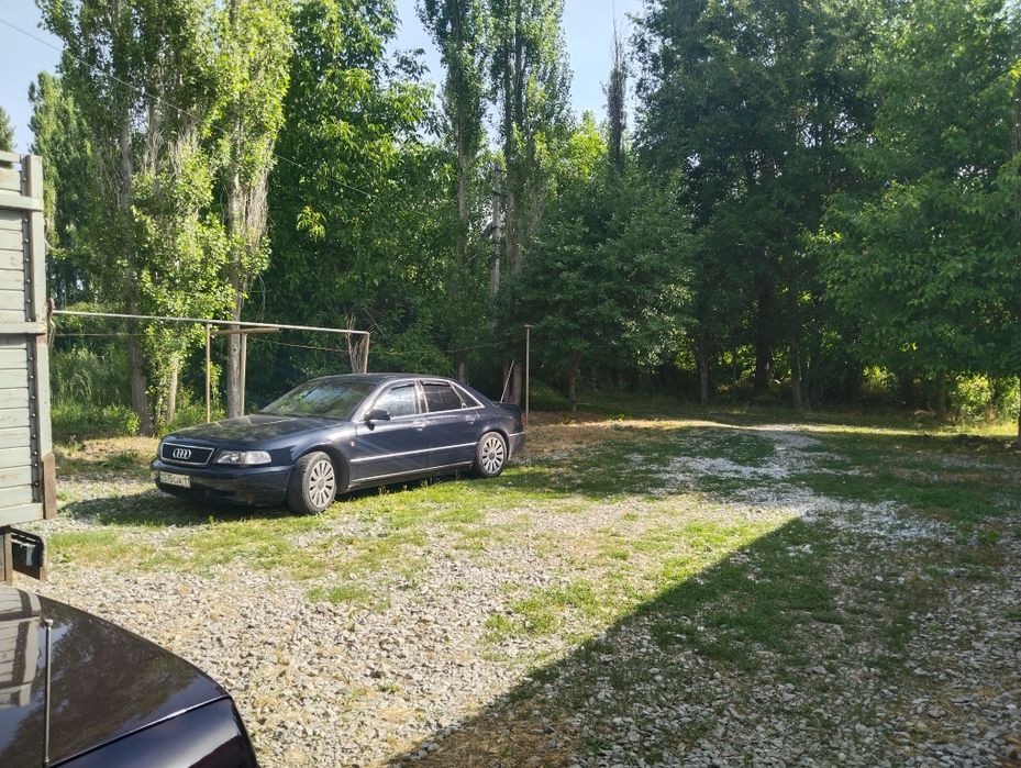 Ауди А8 98жылгы, тёмно-синий