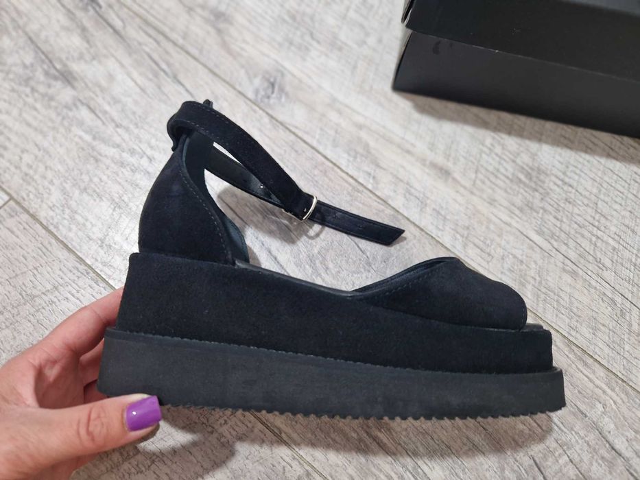 Sandale Essteffa nr. 33