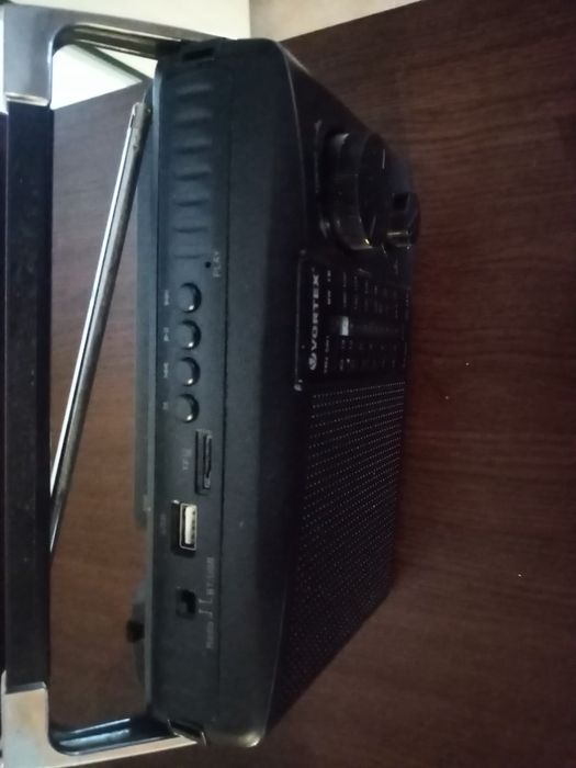 Vând radioreceptor Vortex-VO2606