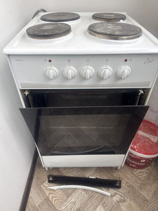 Электроплита отдам даром