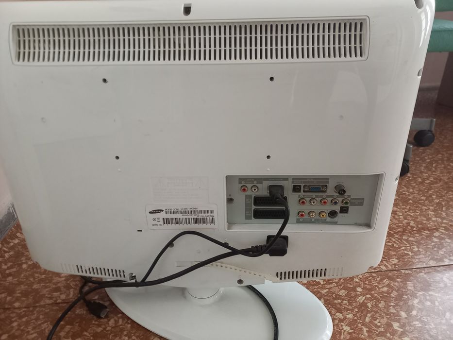 Телевизор Samsung