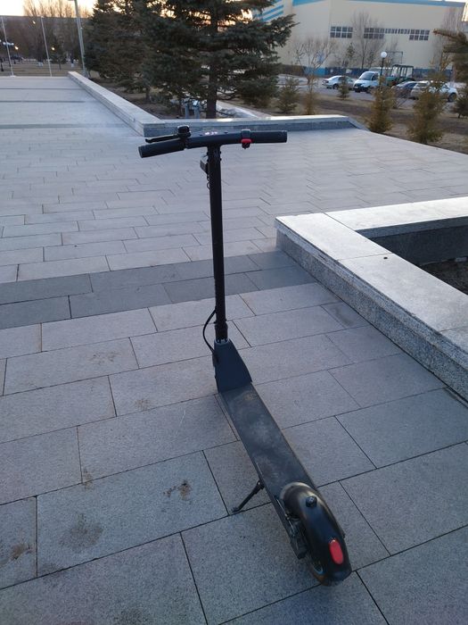 Электросамокат Neoline T24