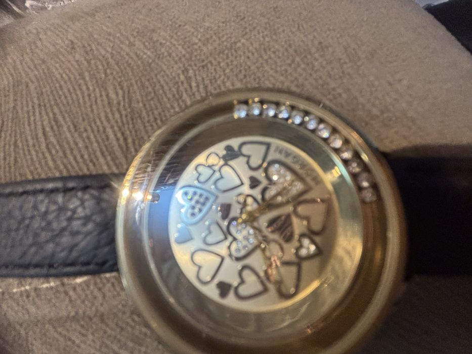 Часовник Morgan и Tommy Filfiger