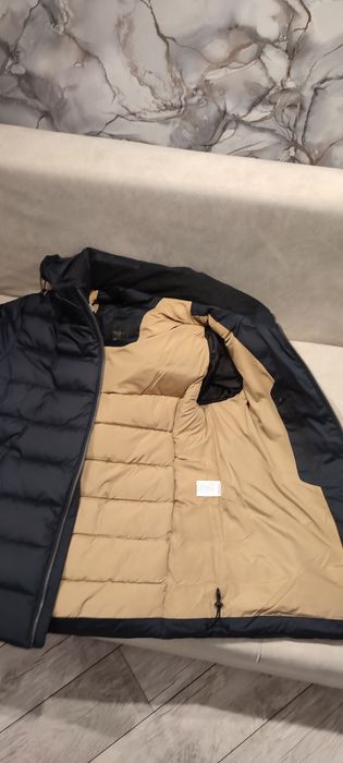 Продам зимнию куртку