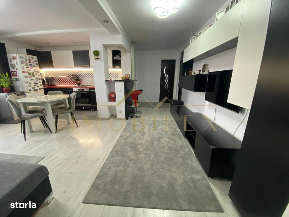 Apartament cu 3 camere acces curte privata