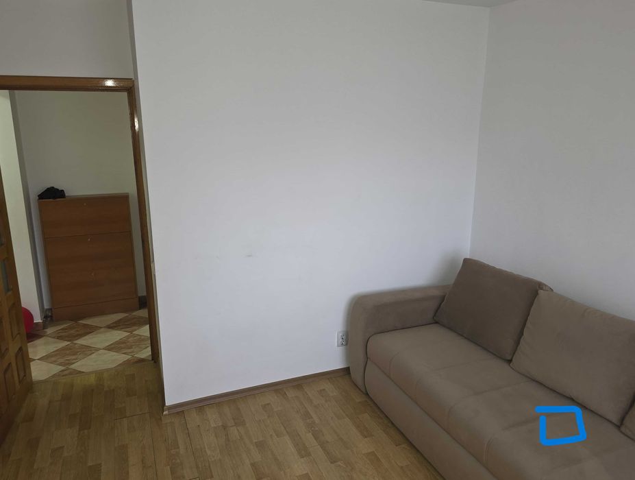 Apartament 3 camere modern si spatios in Gavana 3, vis a vis de piata