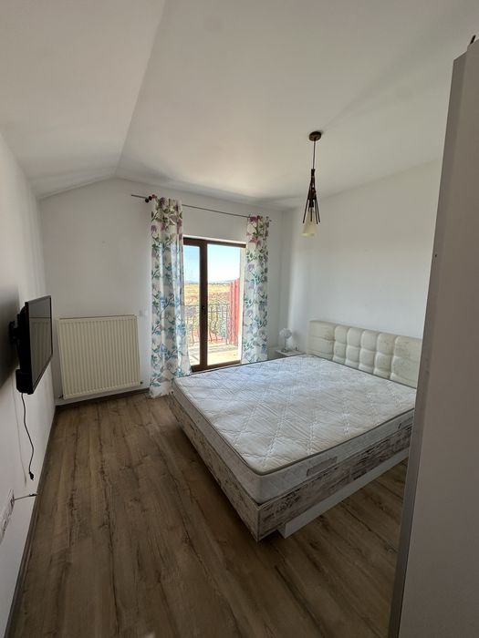 Închiriere Casă Tip Duplex - Sânpetru