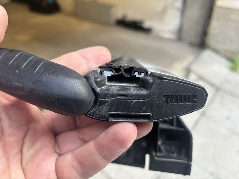 Греди Thule Windbar Evo 118 Audi A4 B9