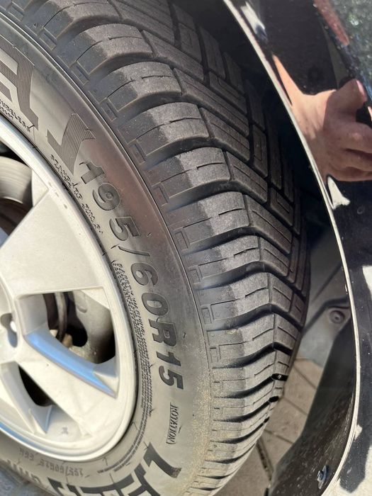 Moshina holat idiyal 23 ga 24 lukli  19500 yurgan