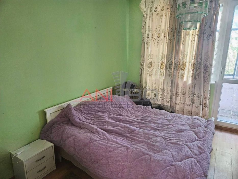 Продава се Четиристаен апартамент в Варна, Център - 82 кв.м за 996 €/кв.м - Снимка #4