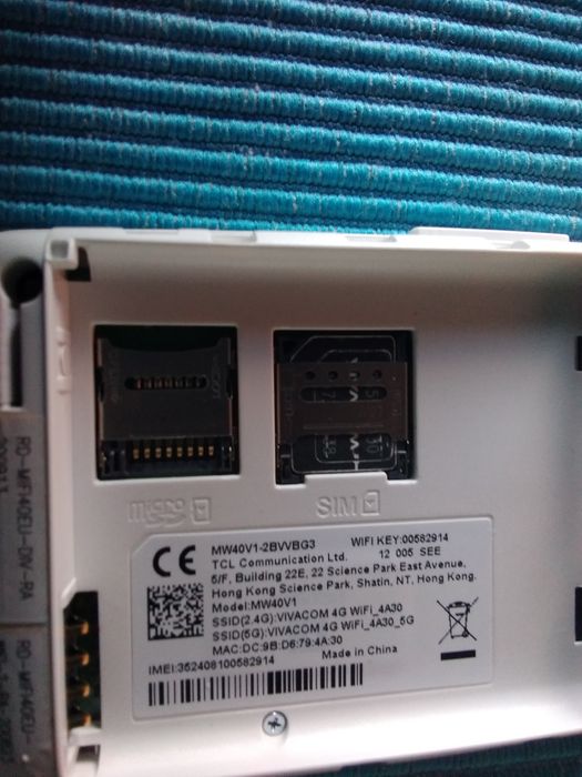 Страхотна 4G бисквитка мобилен джобен рутер за сим карти на Виваком