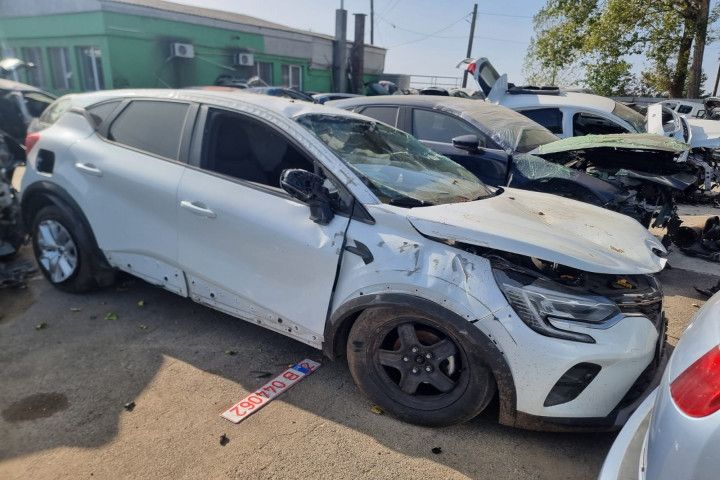 Volan in 3 spite cu comenzi 484002607r Renault Captur 2 (2019 - 2020)