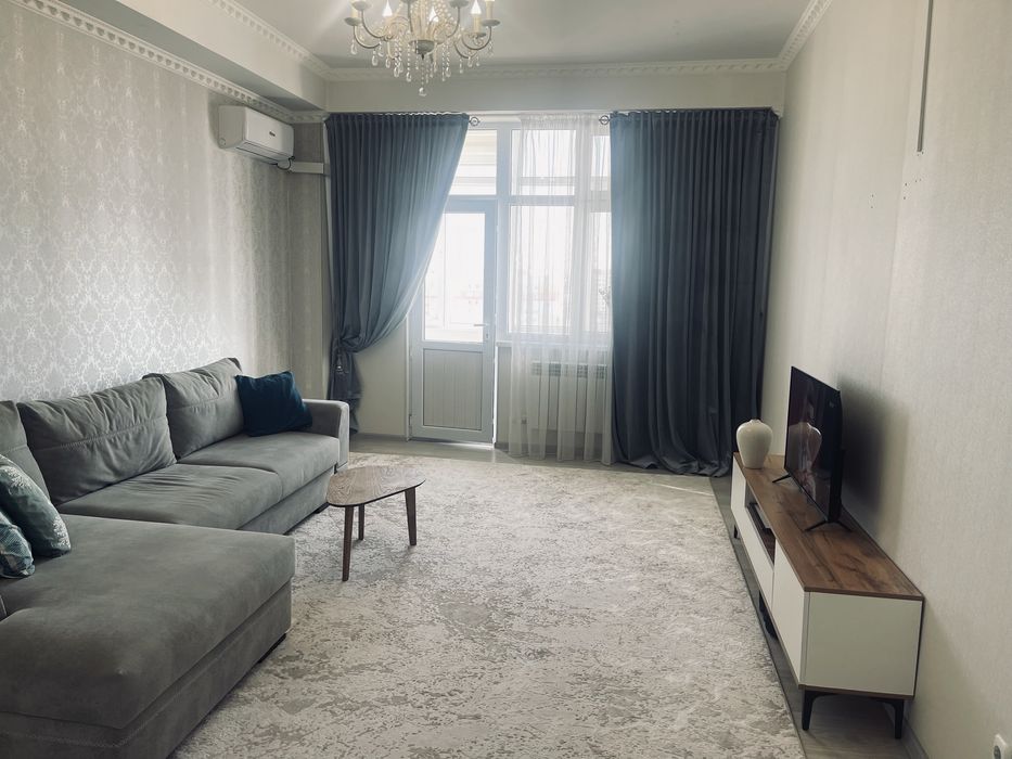 Ковер б/у размер 5/3