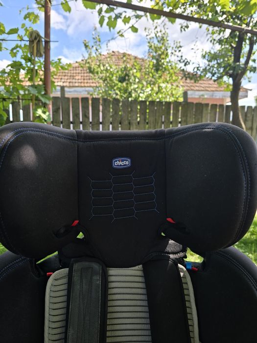 Scaun auto rotativ Chicco Unico EVO i-Size, Black (Negru), de la naste