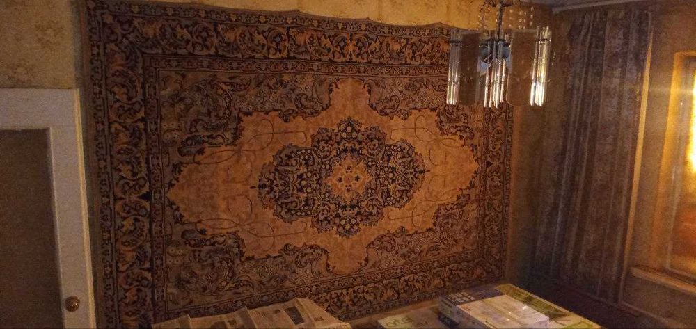 продам шерстяной ковёр ширина 3м х высота 2 мтр