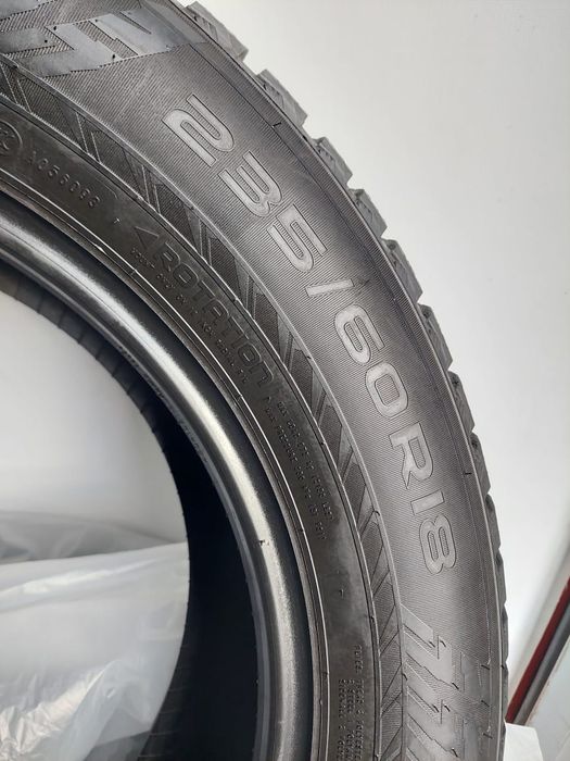 Шины Nokian 235/60/18