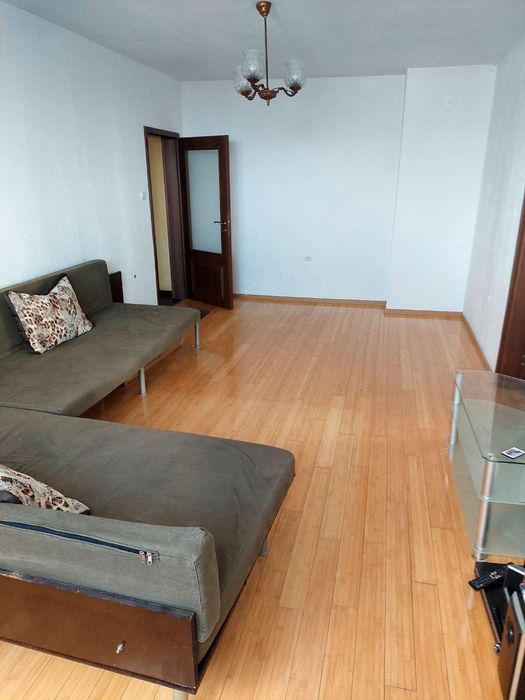 Дава се под наем Тристаен апартамент в София, Слатина - 100 кв.м за 611.49 € - Снимка #2