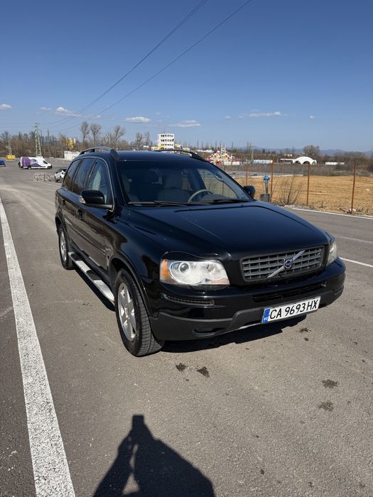 Продава Volvo XC90