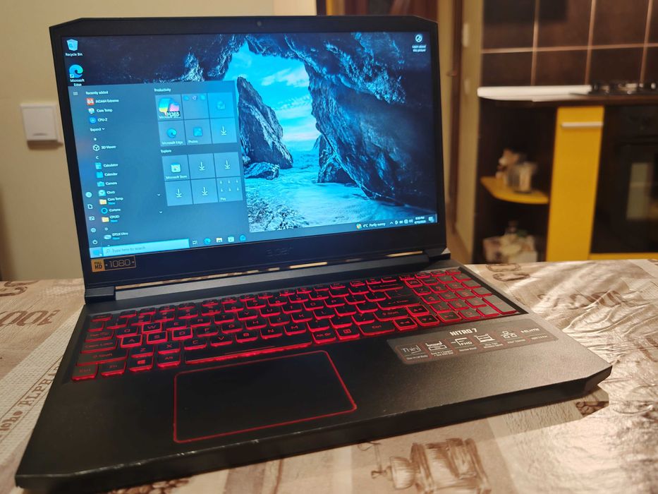Laptop gaming Acer Nitro AN715-51/i5-9300h/GTX 1660 ti/8 gb ram/256 SSD/144 hz