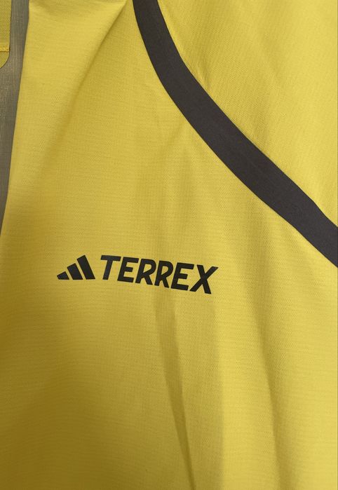 Jacheta Adidas Terrex x National Geographic Climaproof Rain Jacket Yellow