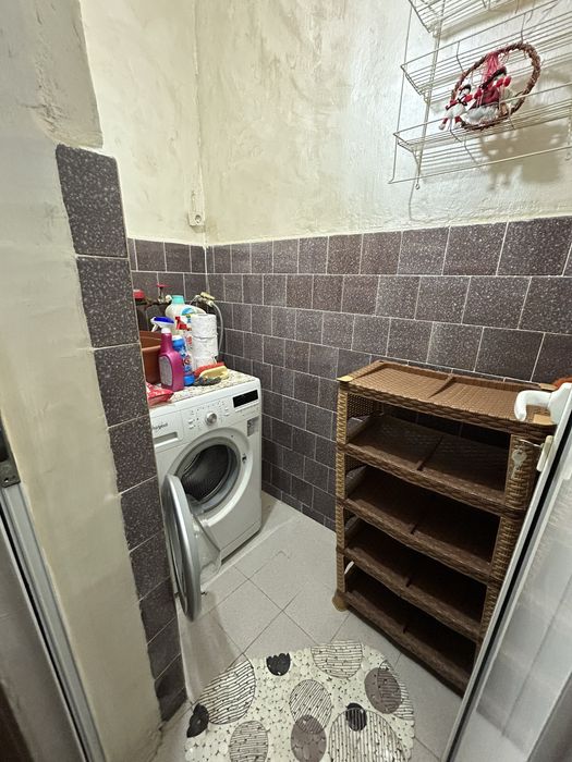 Дава се под наем Тристаен апартамент в Пазарджик, Идеален център - 100 кв.м за 280.5 € - Снимка #5