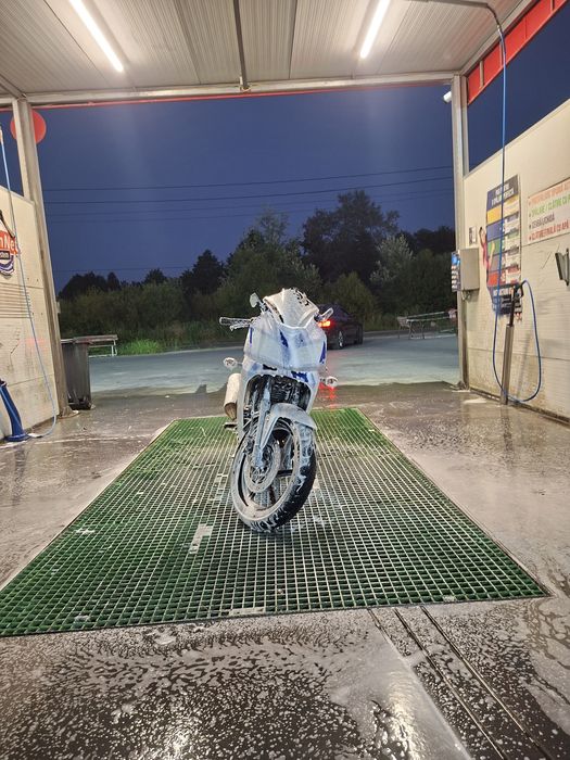 Vând motocicleta kymco quanon 125 2007