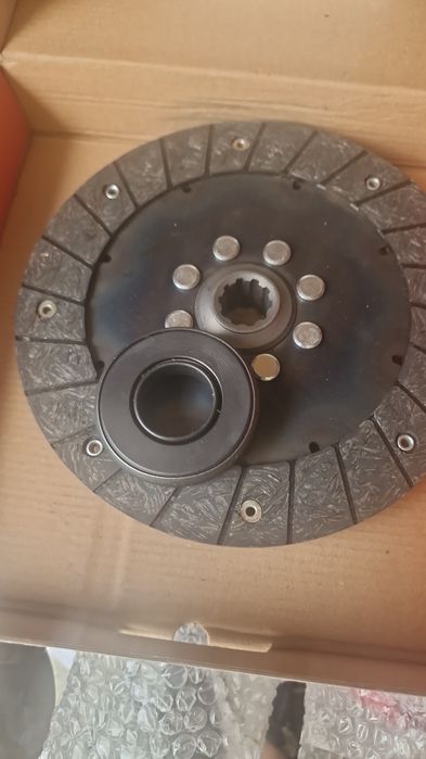 Disc ambreiaj tractor fiat 211.215.250 311.315.411.415 preț în funcție