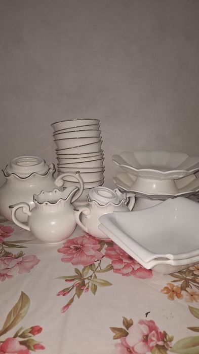 Продам посуду почти новая