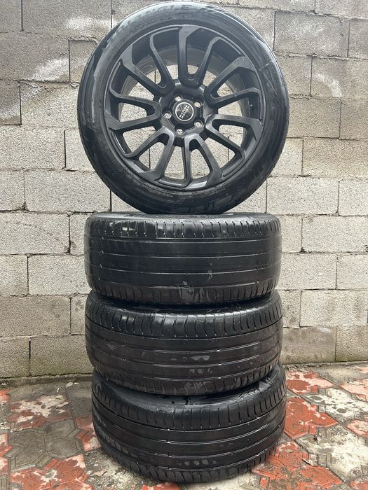 Колеса с резиной на Range Rover