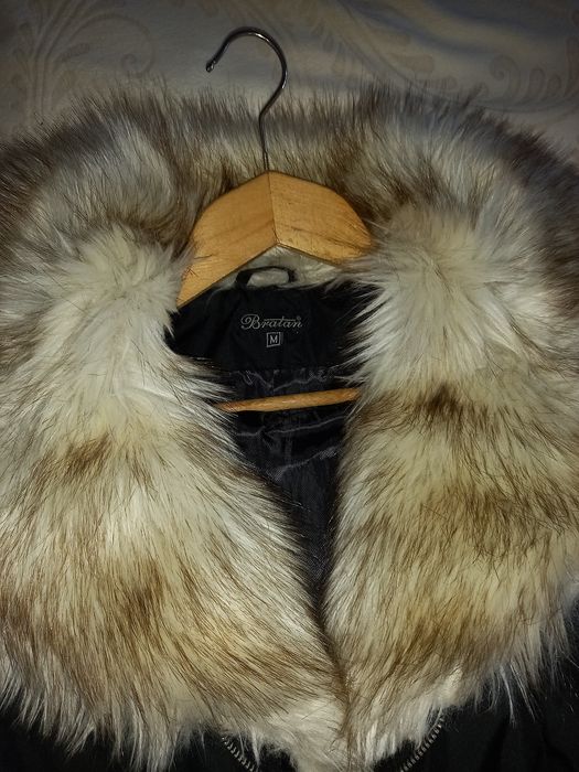 Дамско яке Bratan