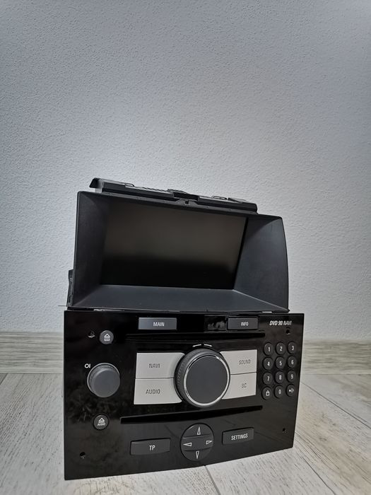 DVD90 Navi Piano Black stare impecabilă