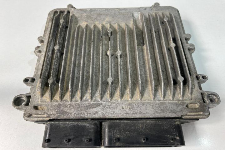 Calculator motor ECU A6421508900 Mercedes-Benz S-Class W221 (facelift