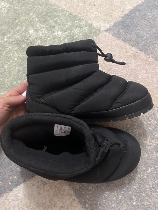 Ghetuțe Puma negre mărimea 37 noi