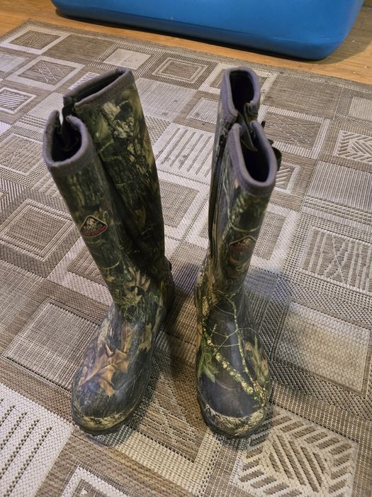 Резиновые сапоги Rocky