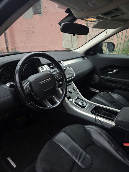 Detailing interior