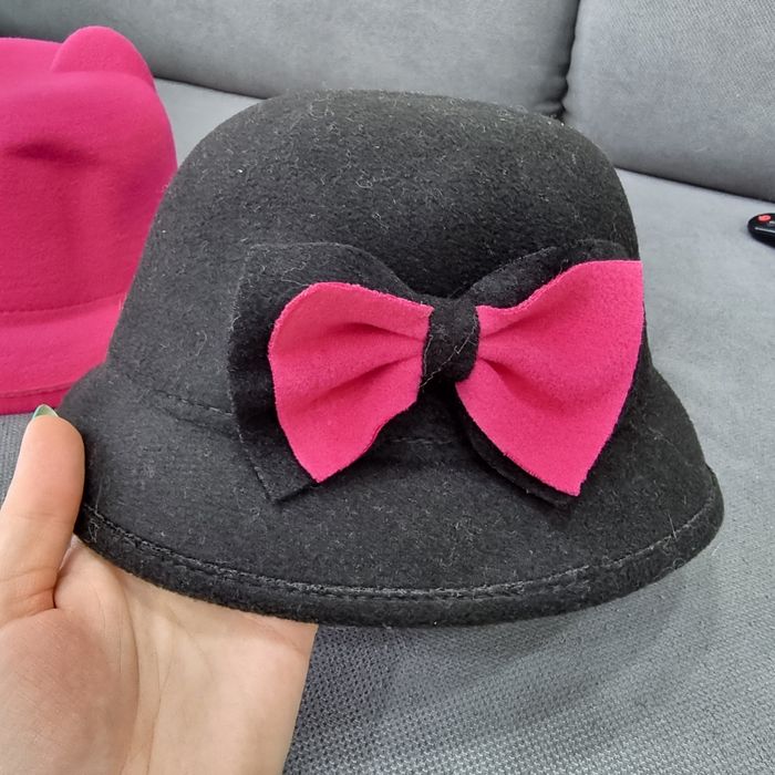 Продам шляпки на девочку