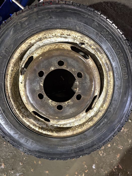 Продам диск с покрышкой