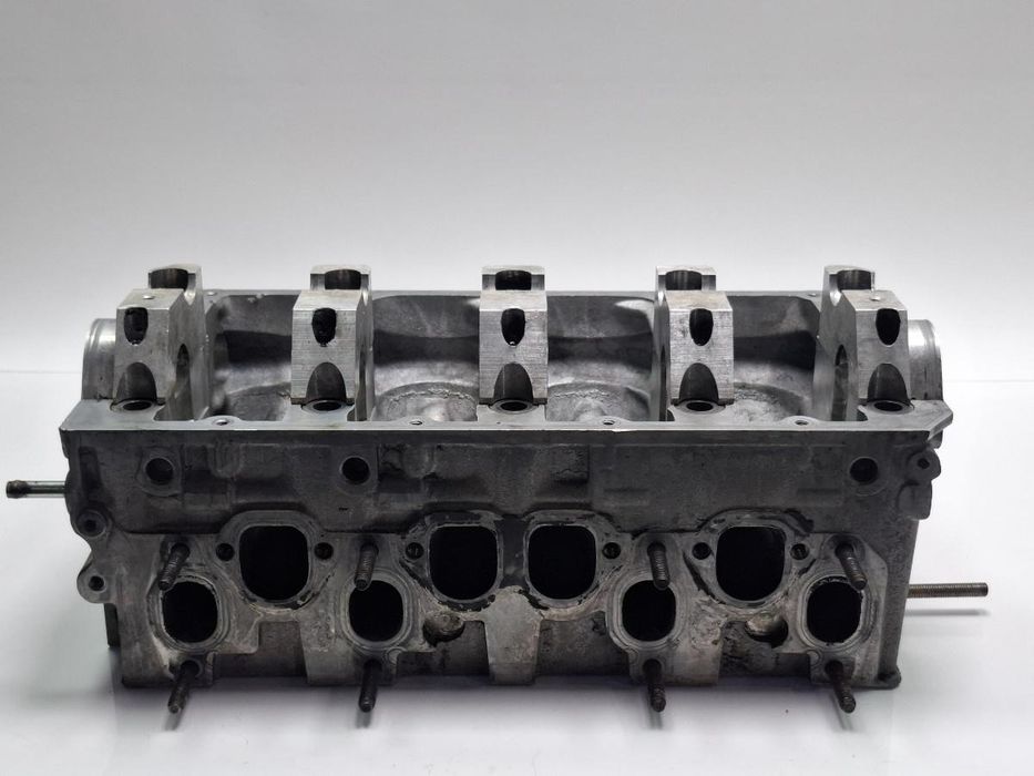 Chiulasa Motor Volkswagen Caddy Iii Box 2Ka, 2Kh, 2Ca, 2Ch 2004 - 2010 2.0 Sdi Bdj, Bst 038103373R