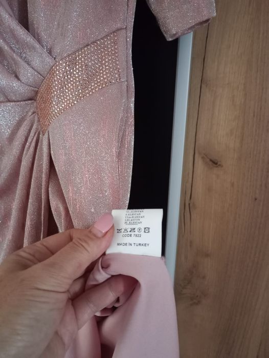 Rochita roz pudra cu sclipici