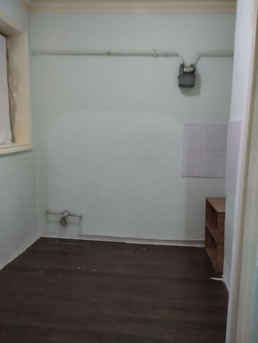 продается, возле метро дустлик