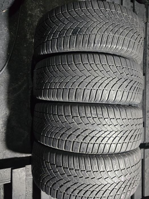 Anvelope 215/60 R16 BRIDGESTONE de iarna