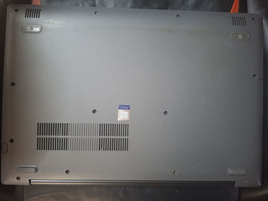 Продам Ноутбук lenovo